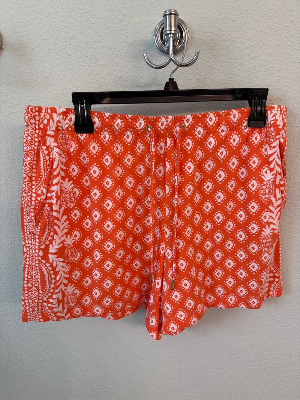 Lilly Pulitzer Orange and White Printed Shorts
